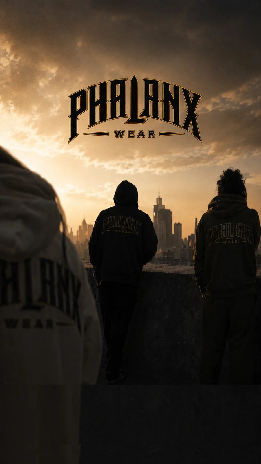 PHALANX WEAR – Rooftop-Kampagne im Hochformat