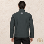 Phalanx softshell in Mausgrau – noah, Rückansicht mit Nackenstick – KI-Modelaufnahme