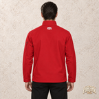 Phalanx softshell in Rot – noah, Rückansicht mit Nackenstick – KI-Modelaufnahme