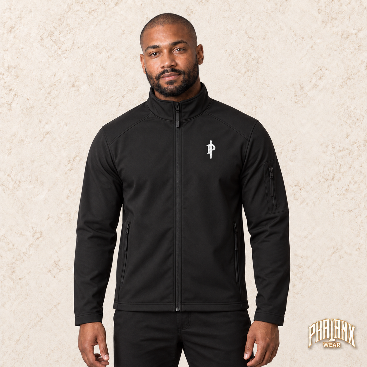 Phalanx softshell in Schwarz – malik, Vorderansicht mit Bruststick – KI-Modelaufnahme